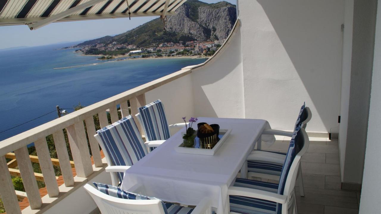 Apartmani Cvita Omiš Esterno foto