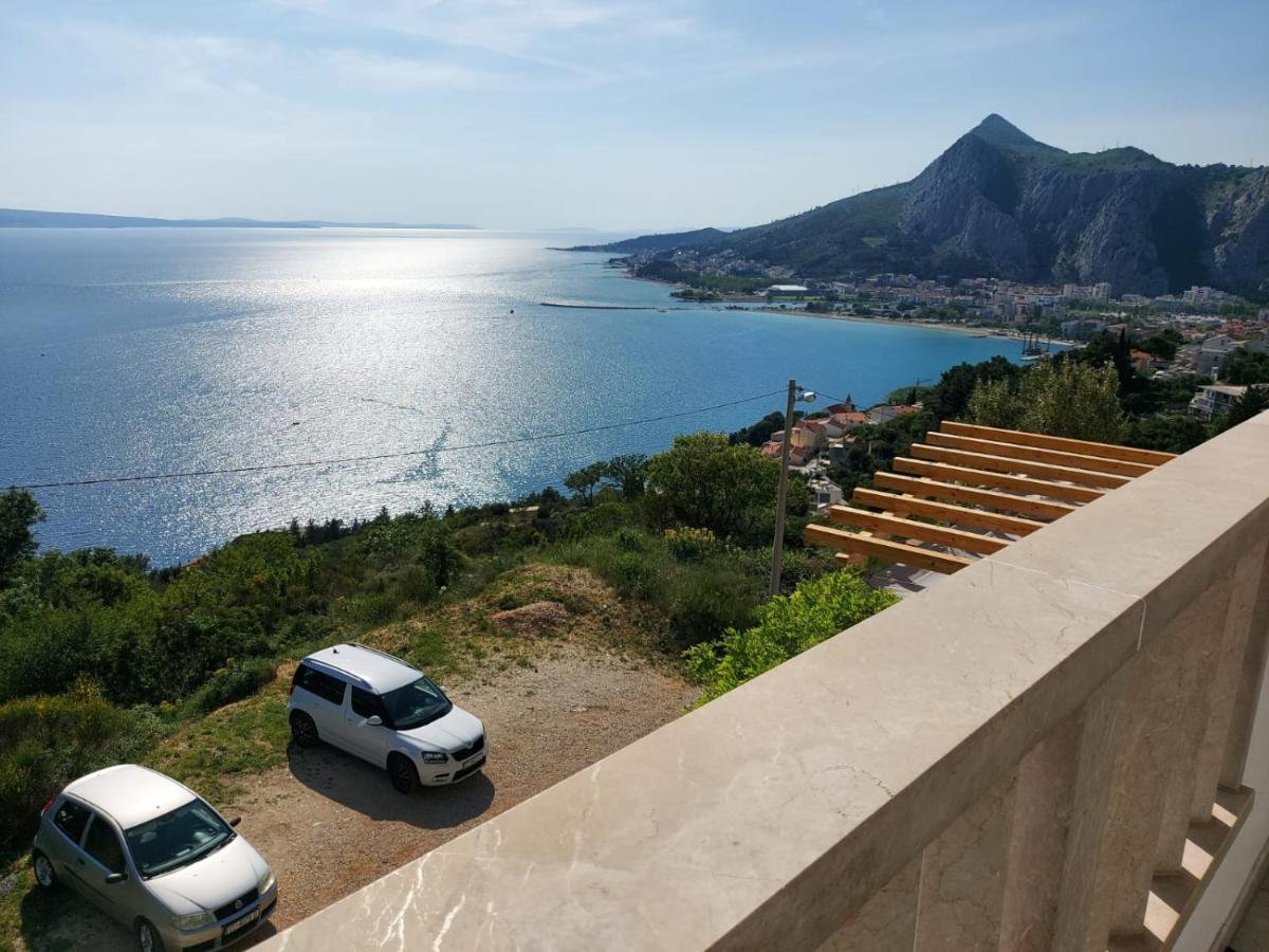 Apartmani Cvita Omiš Esterno foto