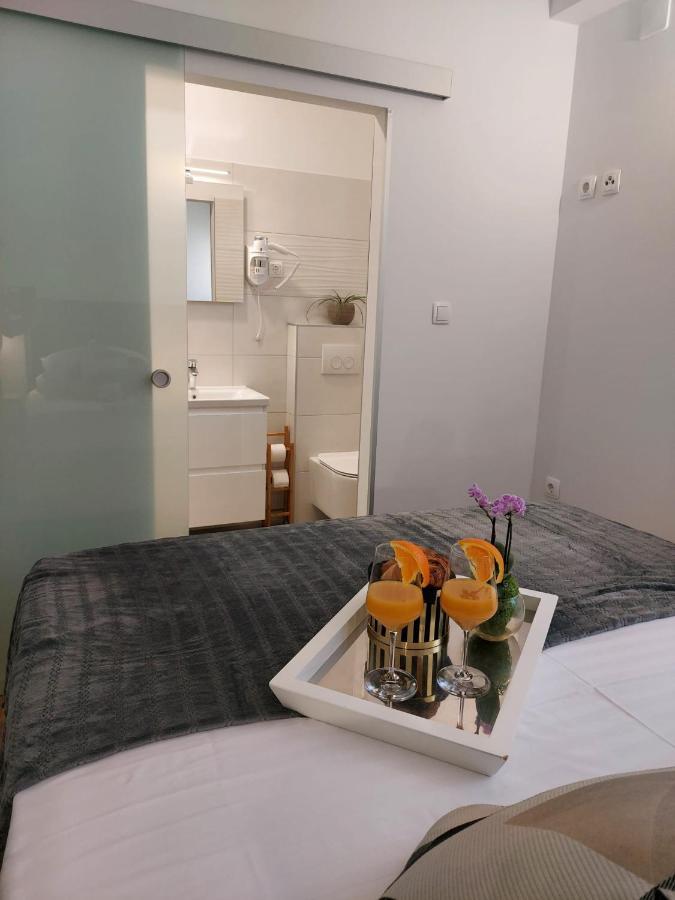 Apartmani Cvita Omiš Esterno foto